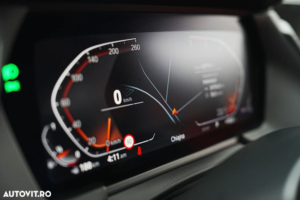 BMW Seria 1 118i Aut. Luxury Line - 33