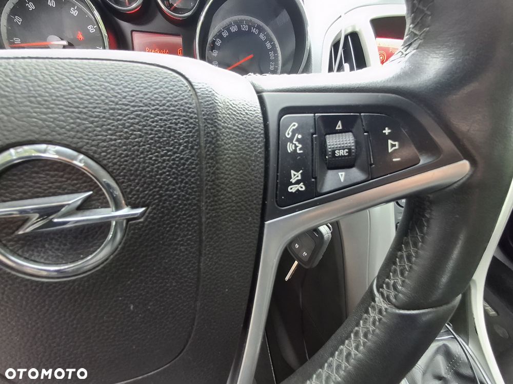 Opel Astra - 14