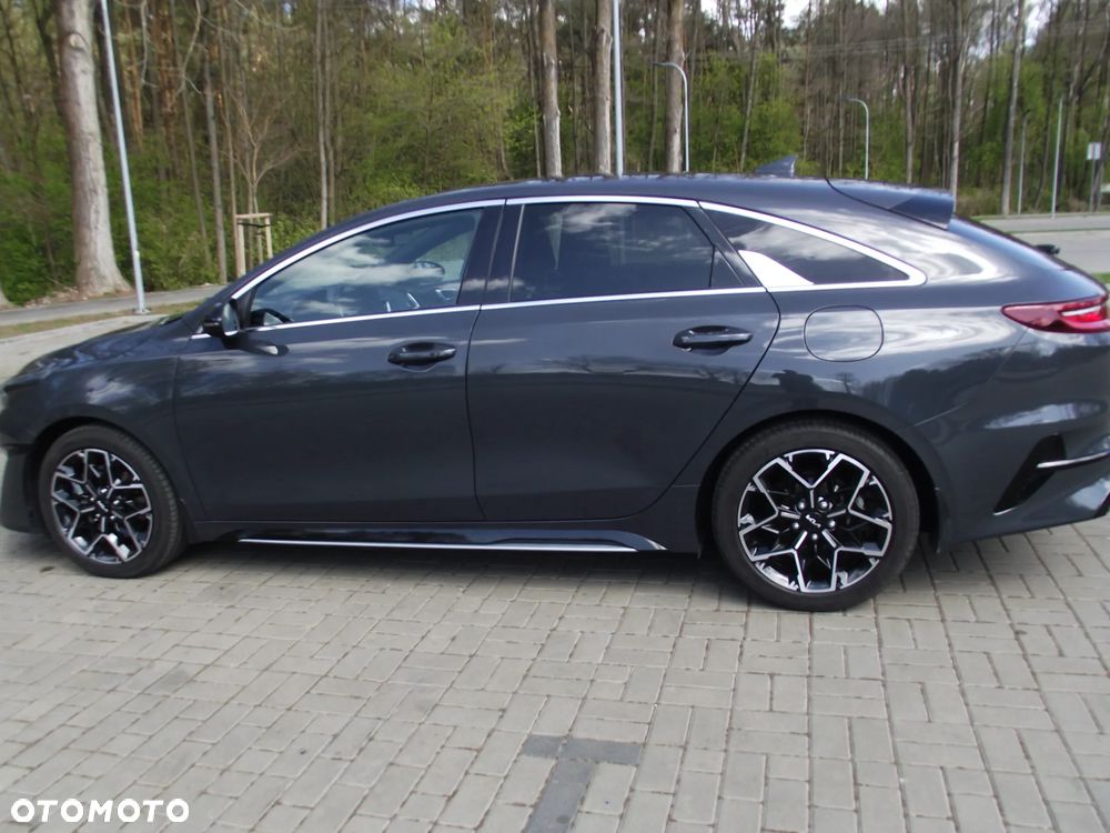 Kia ProCeed - 4
