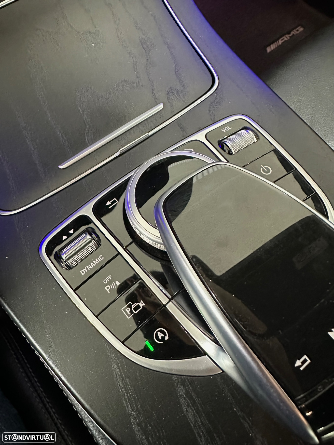 Mercedes-Benz E 220 d AMG Line - 18