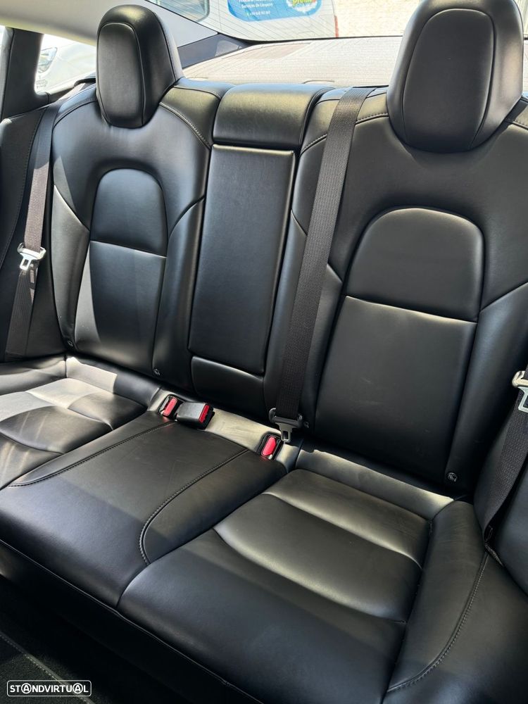 Tesla Model 3 Standard RWD Plus - 16