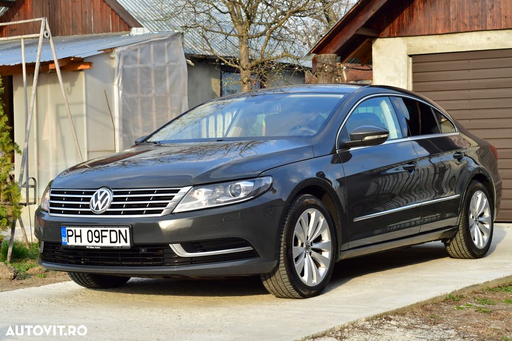 Volkswagen Passat CC - 1