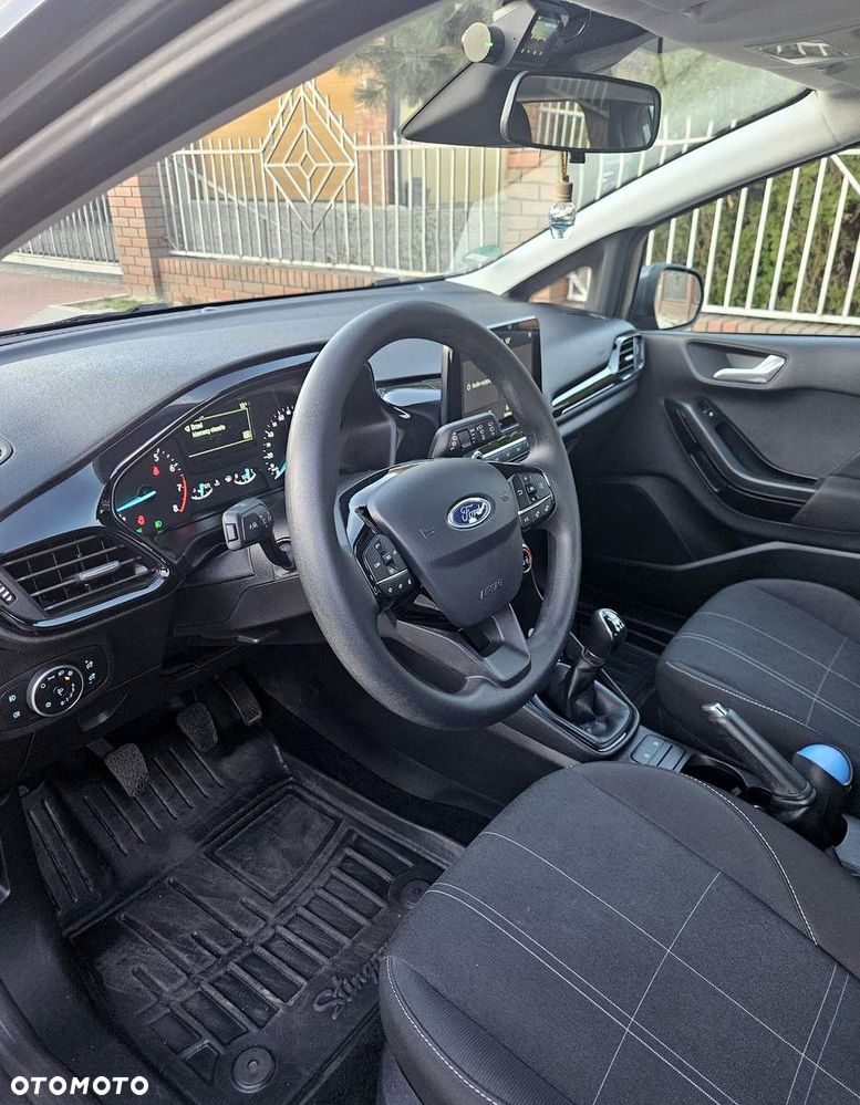 Ford Fiesta 1.1 SYNC Edition - 13