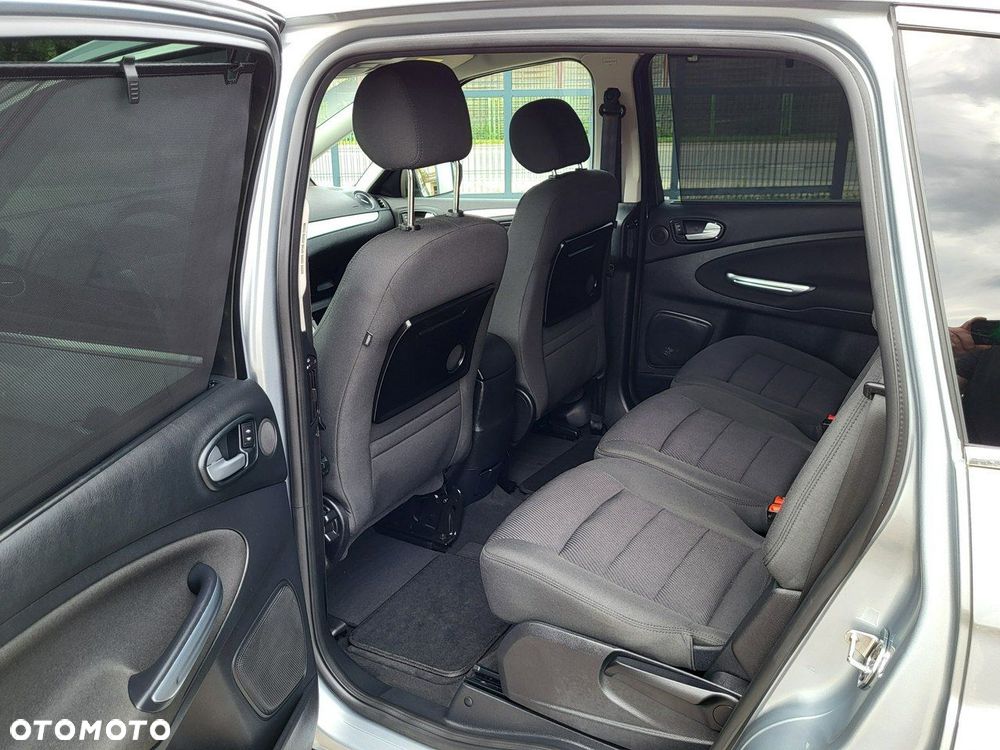 Ford S-Max - 7