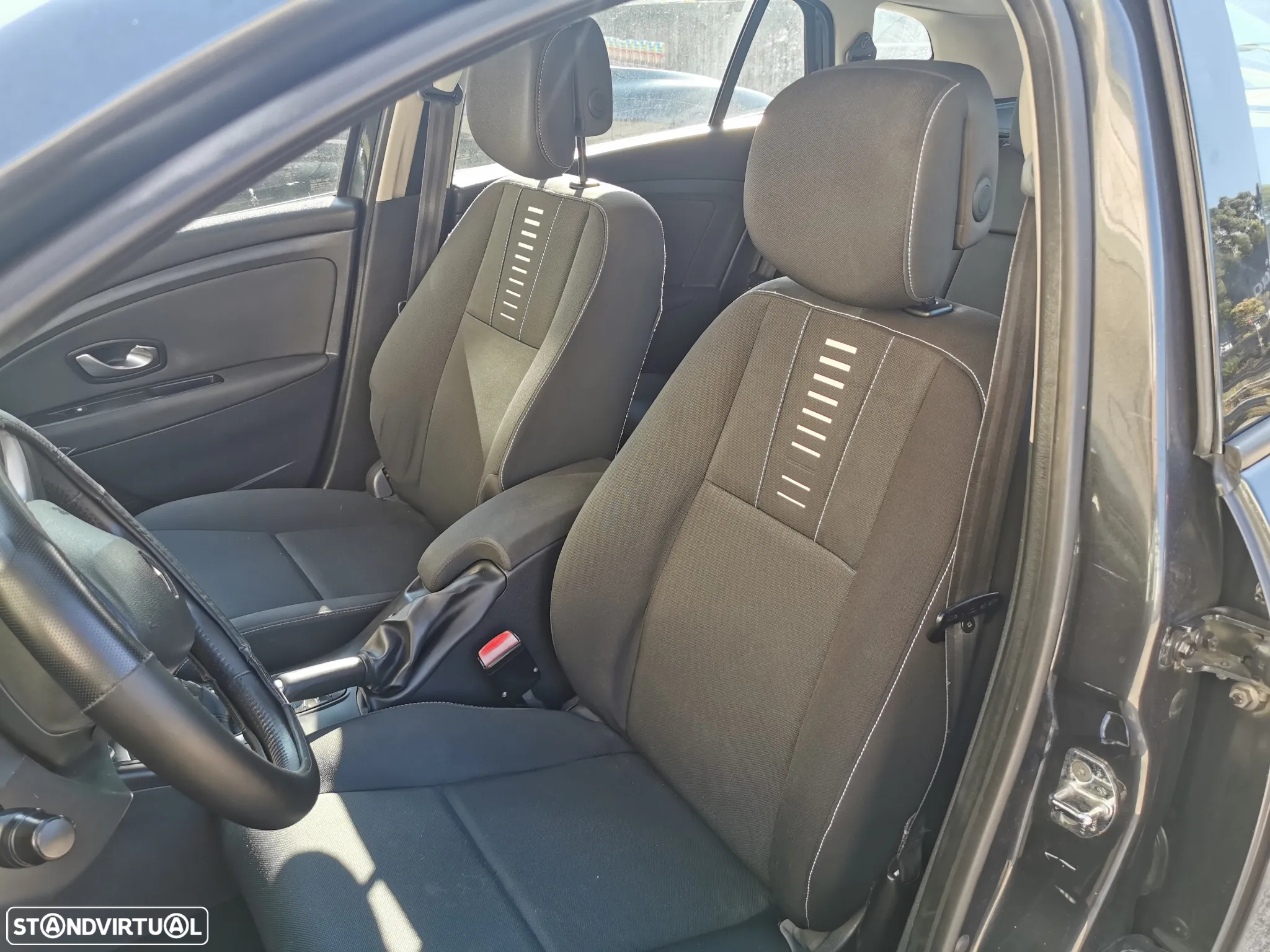 Renault Mégane Sport Tourer 1.5 dCi Dynamique S - 7