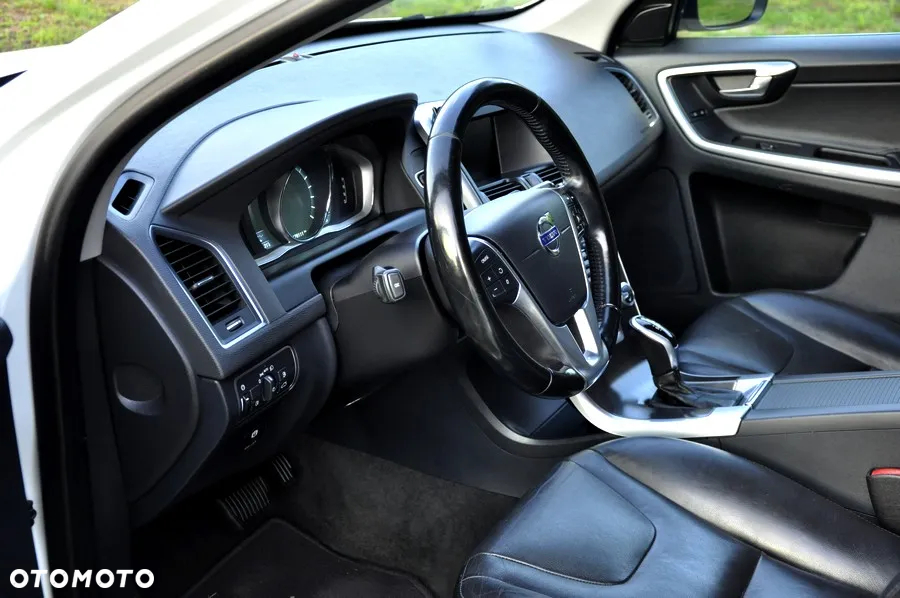 Volvo XC 60 T5 Powershift Summum - 29