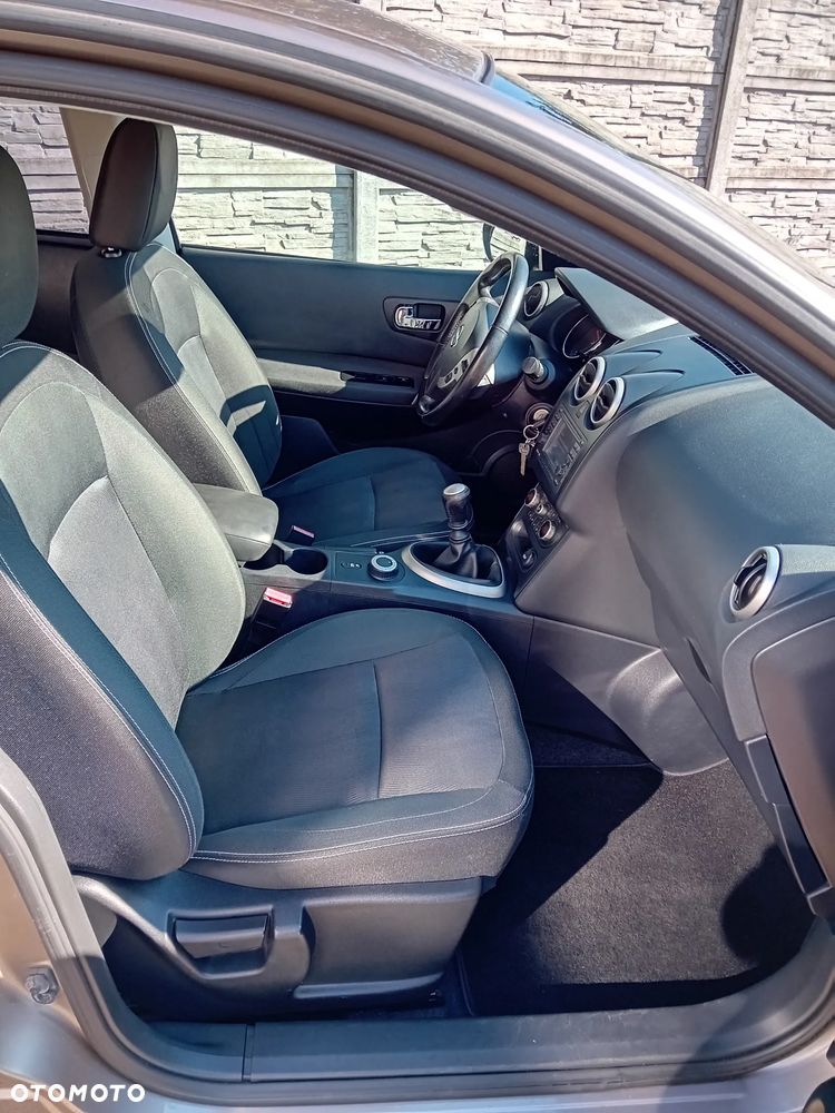 Nissan Qashqai - 14