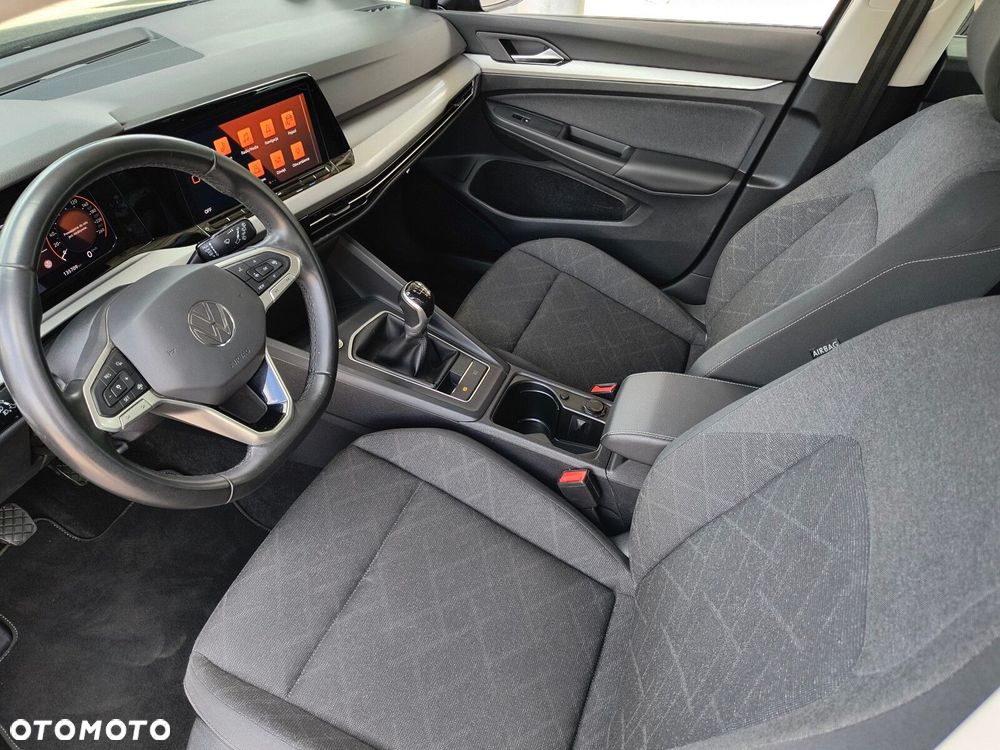 Volkswagen Golf - 12