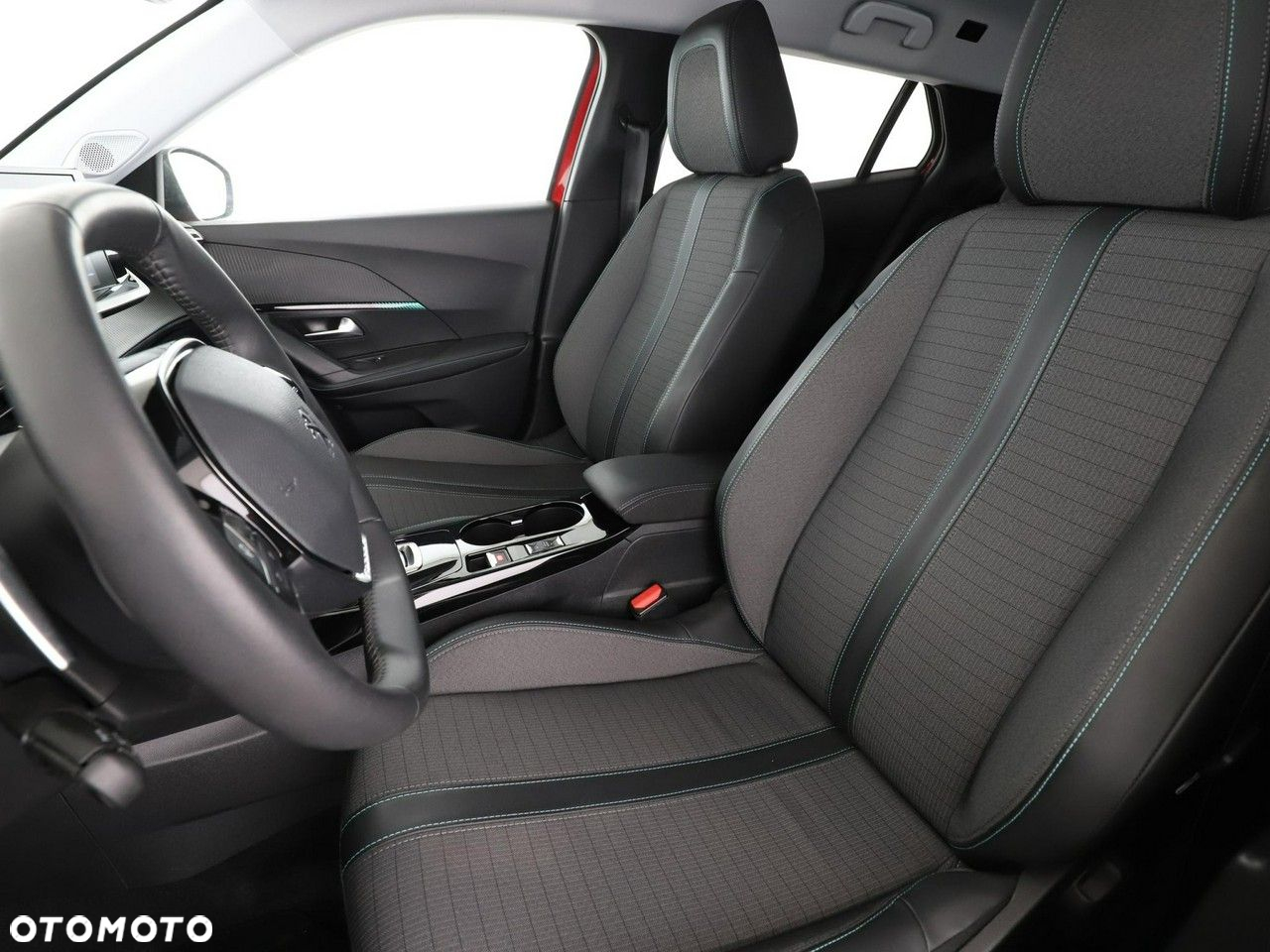 Peugeot 2008 PureTech 130 EAT8 Allure - 13