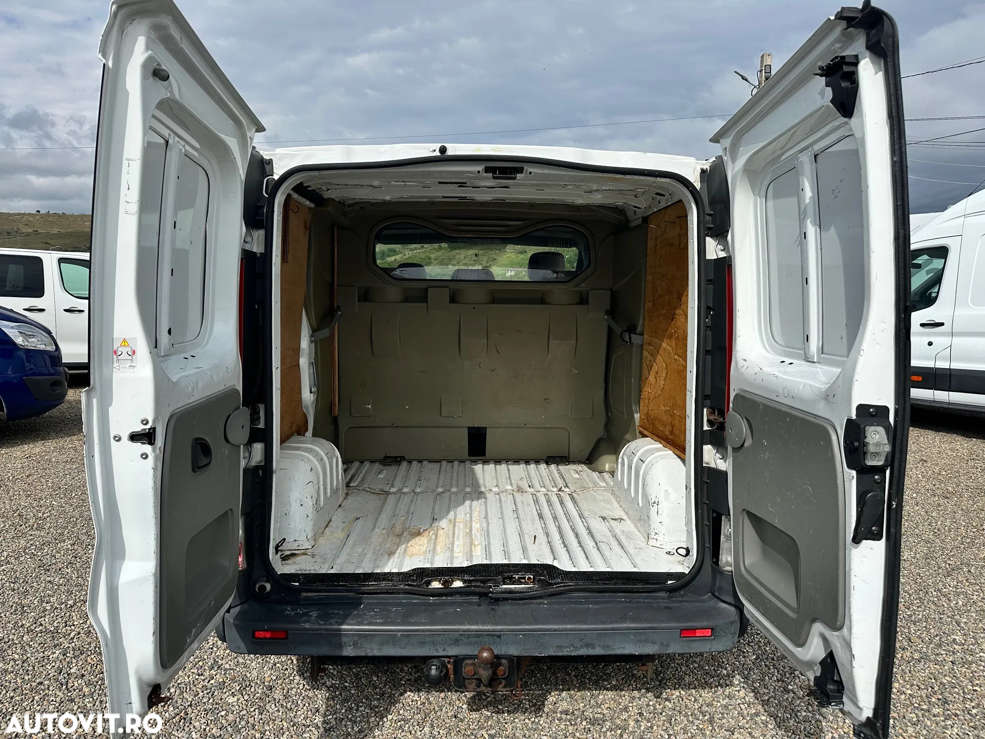 Opel VIVARO - 7