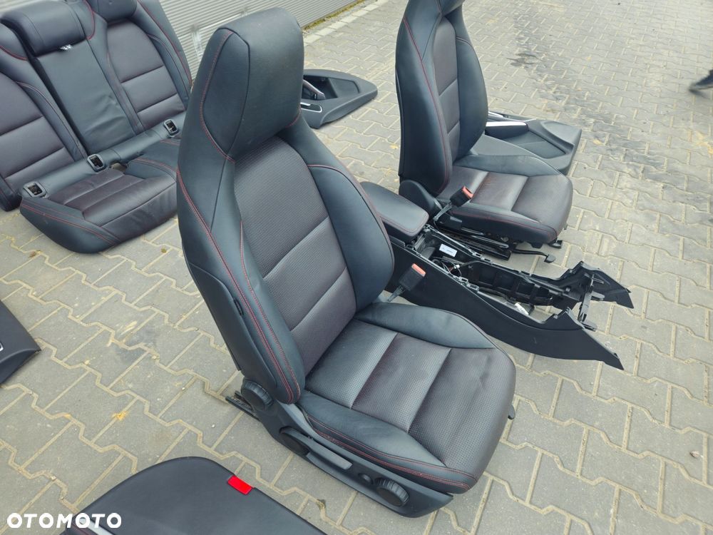 fotele kanapa komplet amg - mercedes a-klasa w176 amg europa - 5