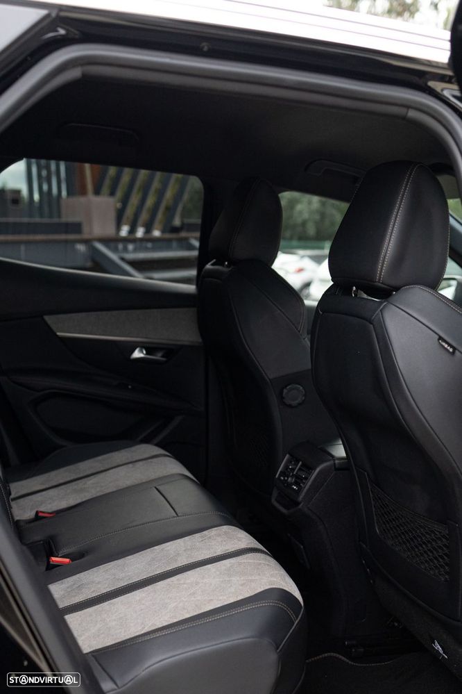 Peugeot 3008 1.6 Hybrid4 GT Pack e-EAT8 - 41