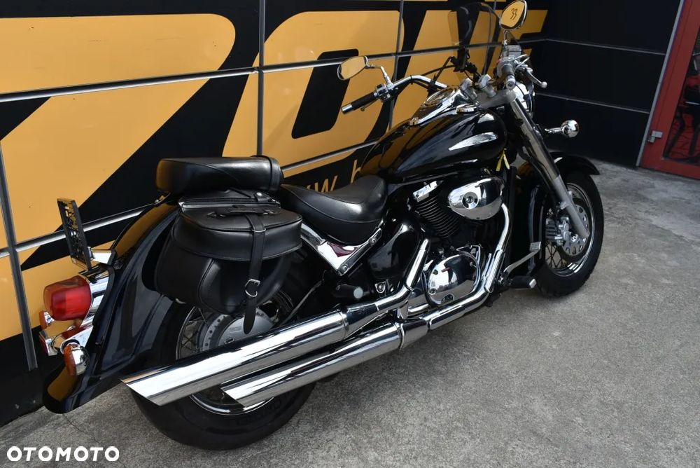 Suzuki VL 800 Volusia - Boulevard C50 - 4