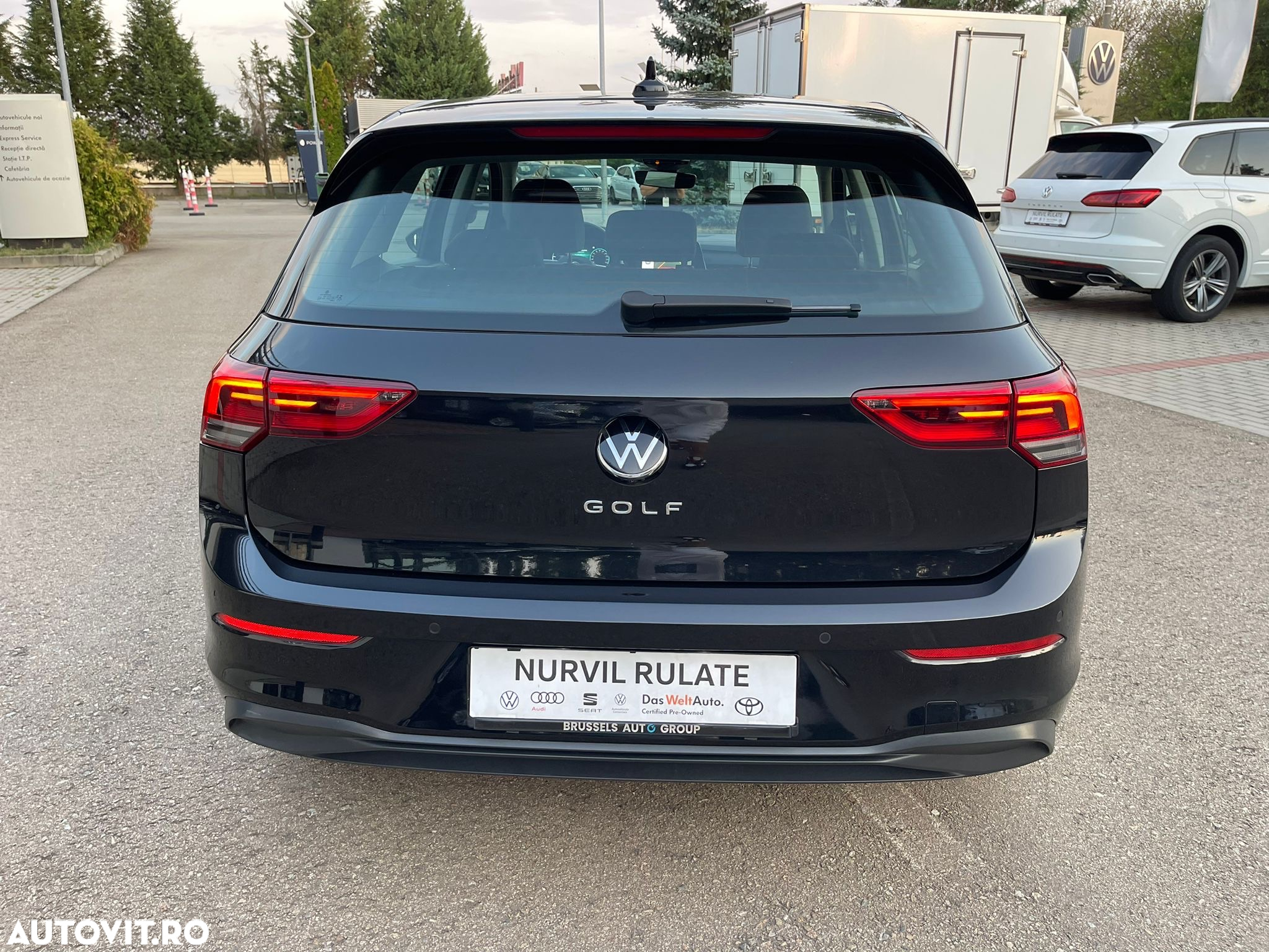 Volkswagen Golf 2.0 TDI Life - 6