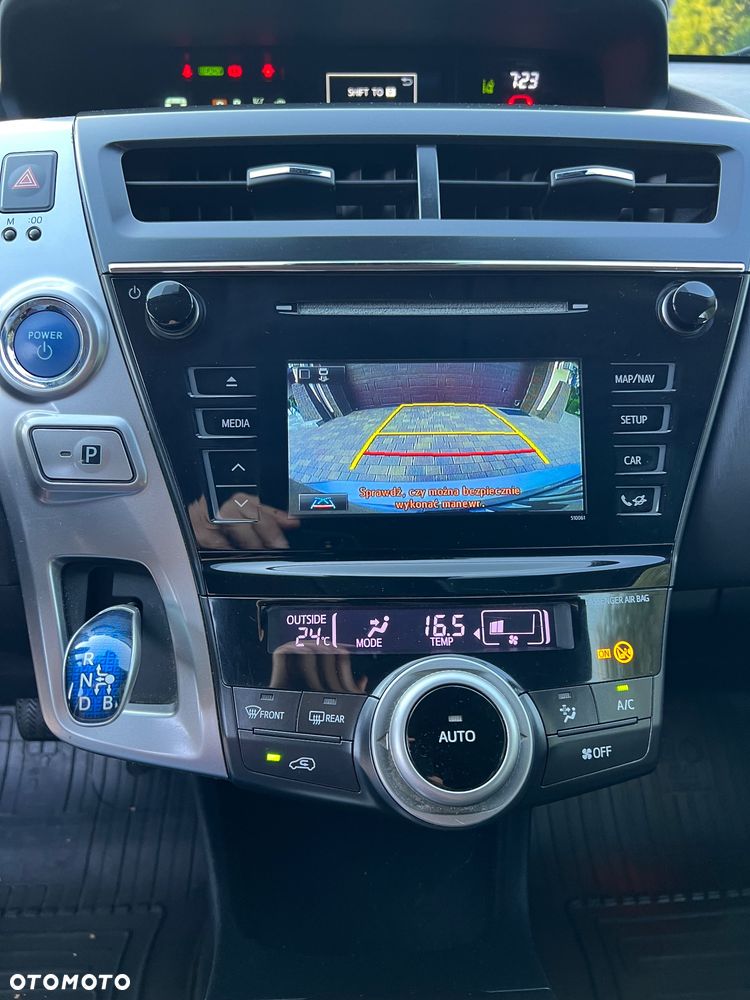 Toyota Prius+ (Hybrid) Comfort - 25