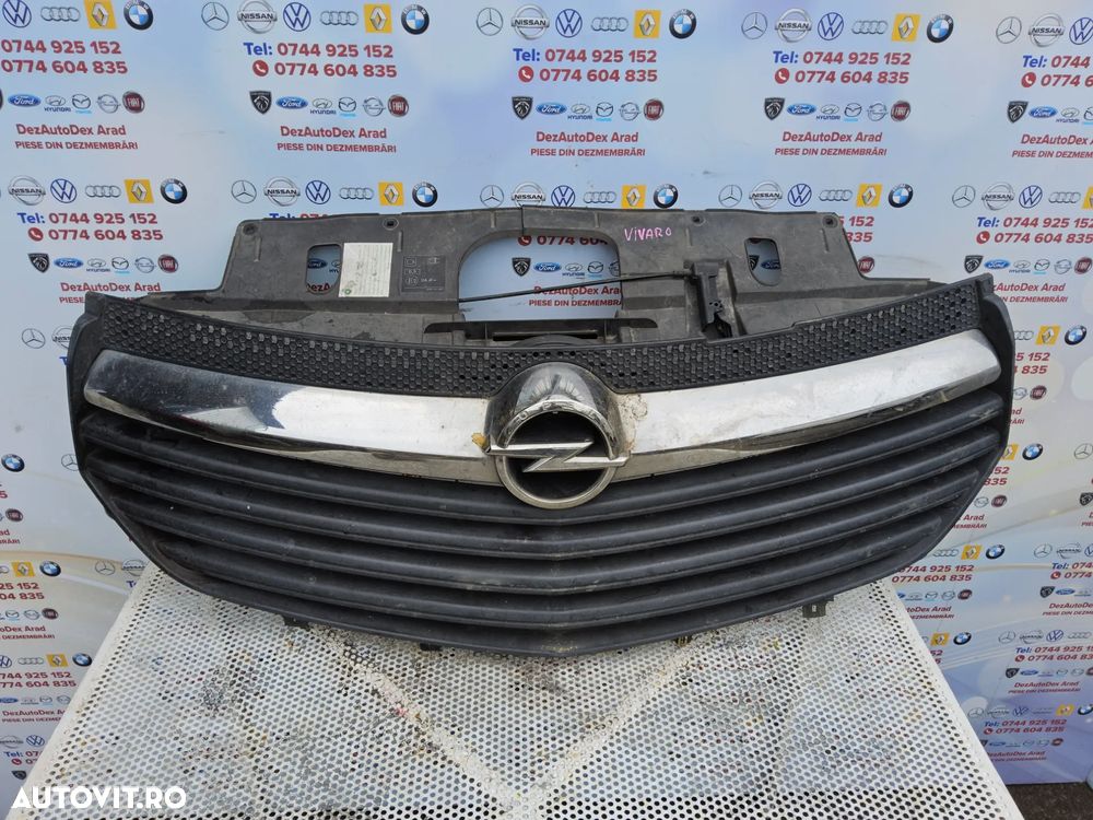 Grila bara fata Opel Vivaro 2014-2020 grila faruri fata cu emblema Opel Vivaro - 2
