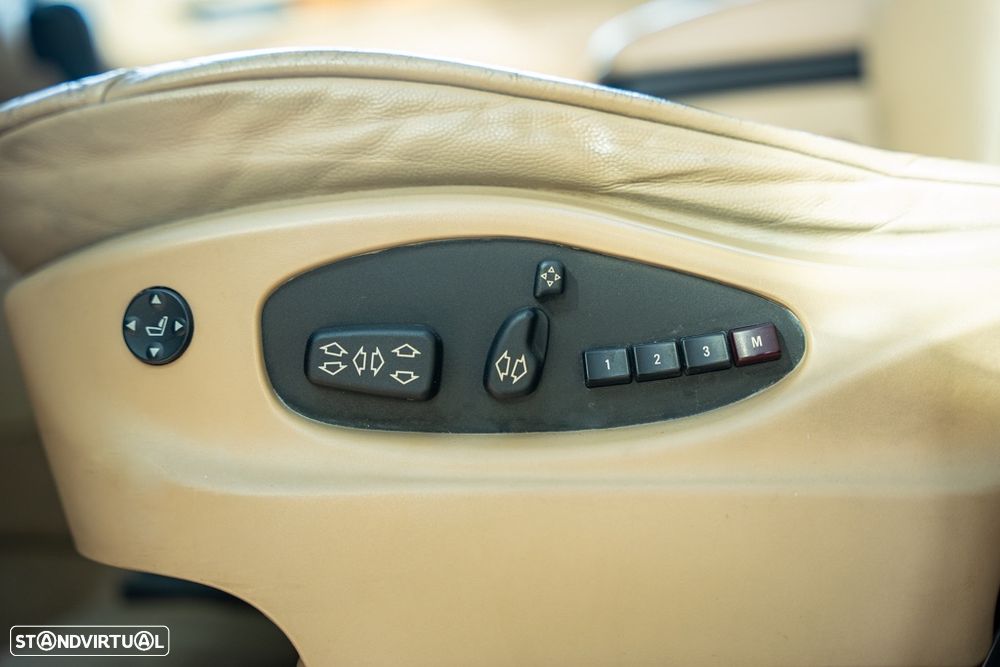 BMW X5 4.4 i Edition Exclusive - 28