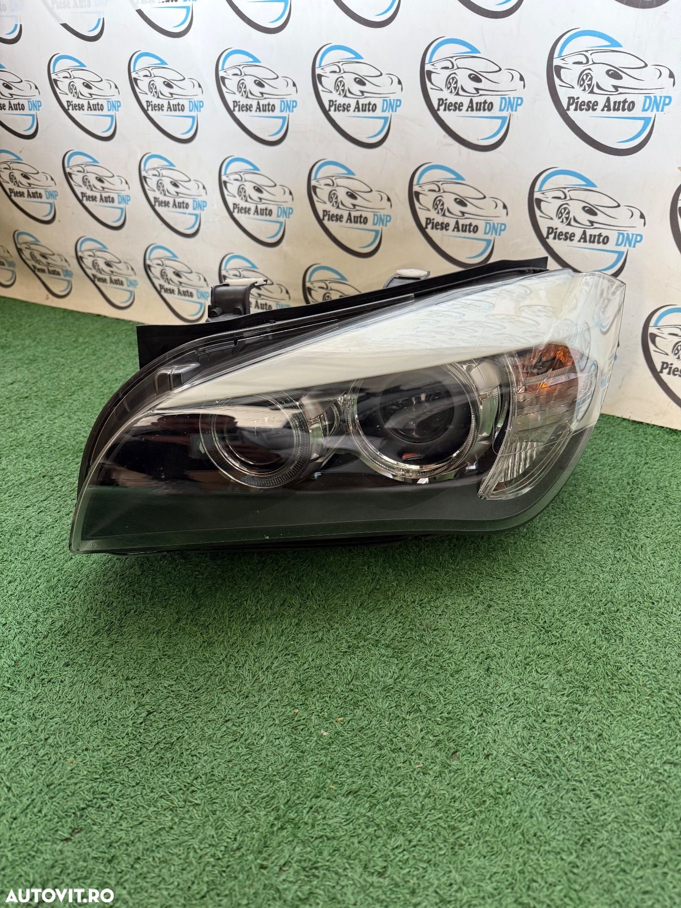 Far stanga bmw X1 E84 bixenon bi xenon adaptiv - 1
