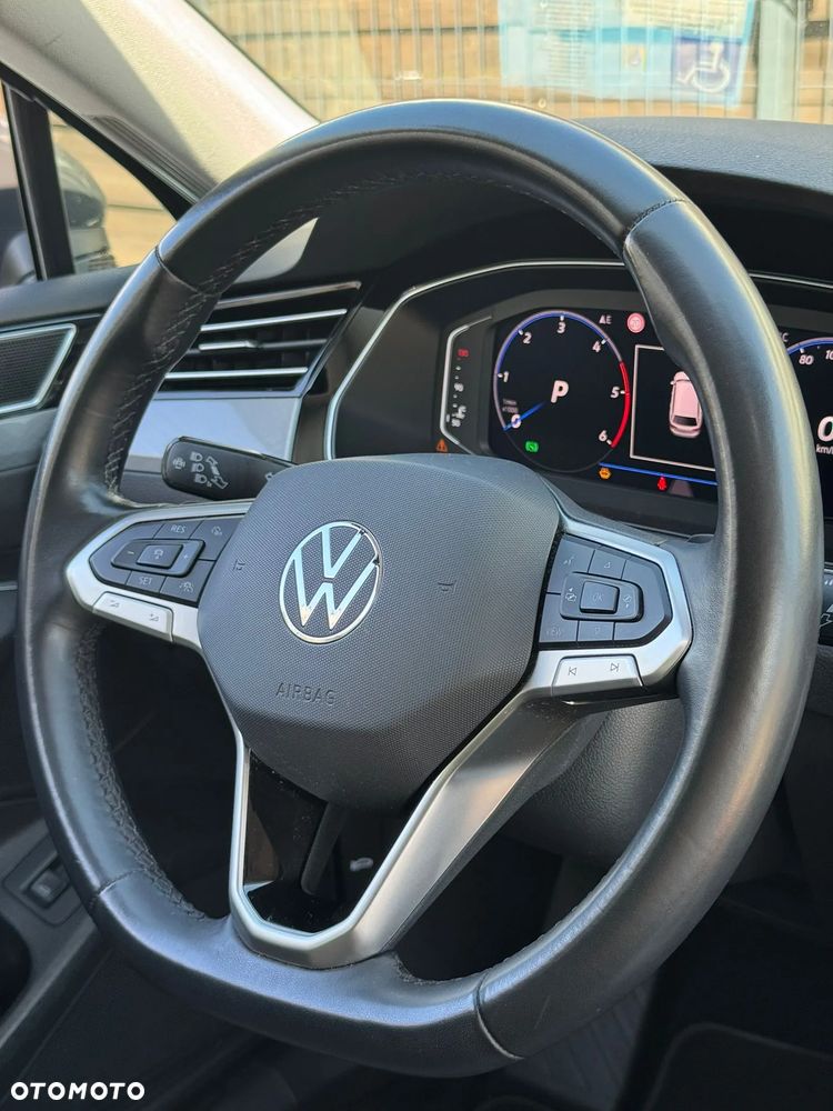 Volkswagen Passat 2.0 TDI (BlueMotion Technology) DSG Trendline - 32