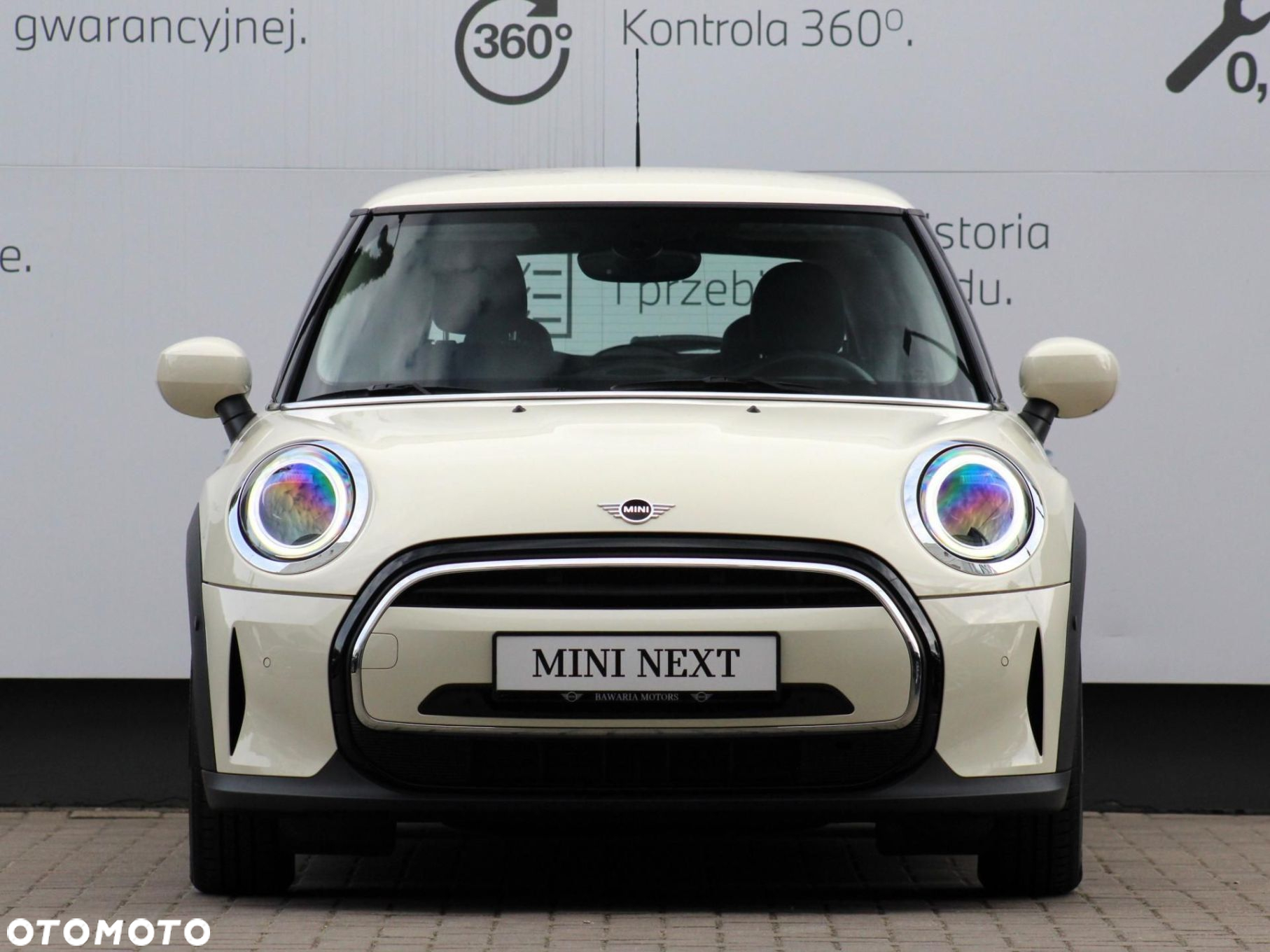 MINI ONE - 10
