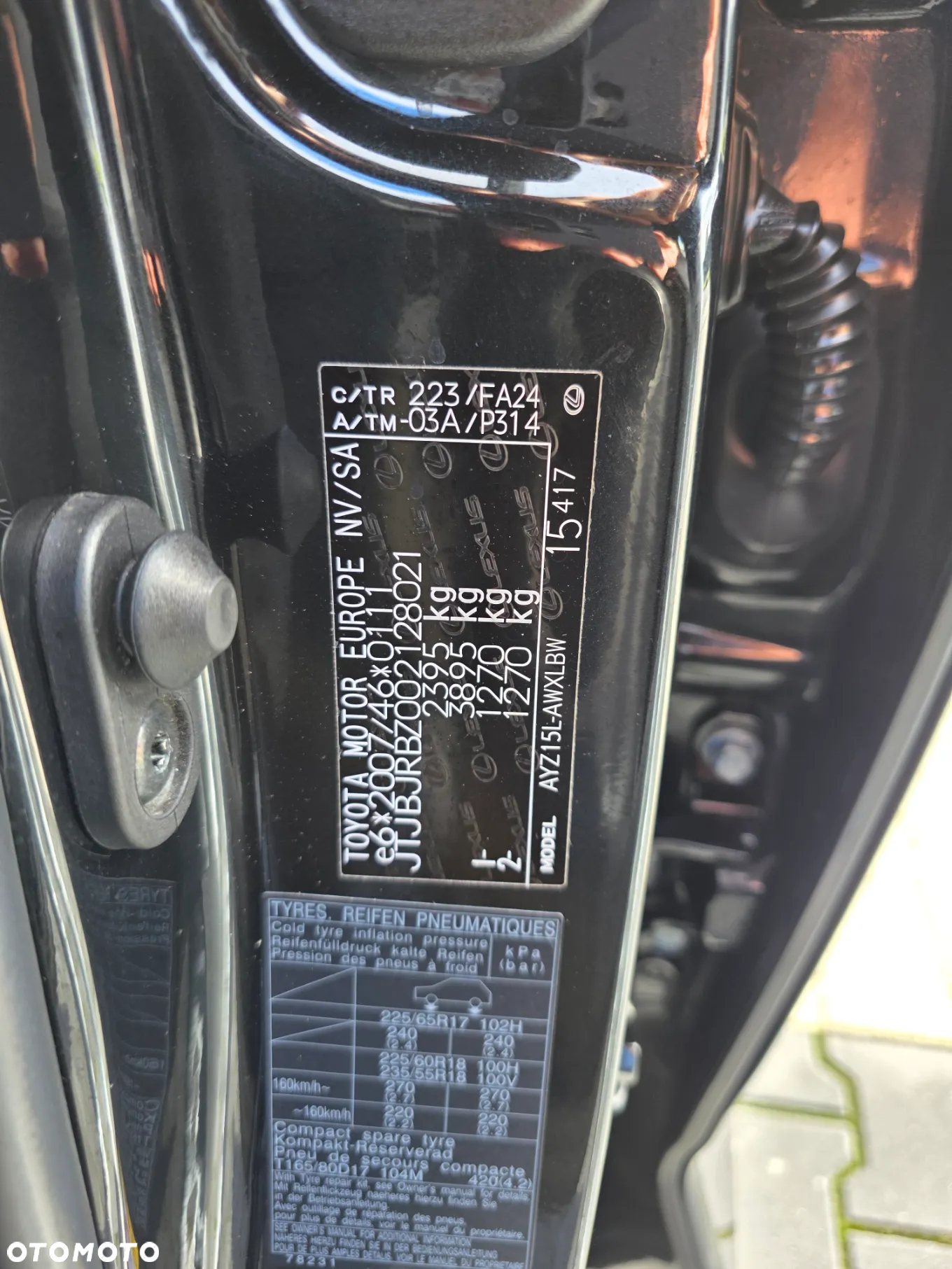Lexus NX 300h Elegance AWD - 34