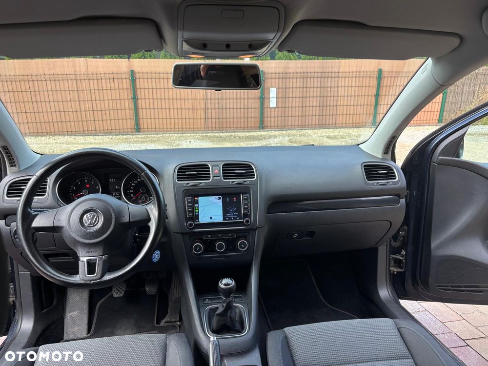 Volkswagen Golf - 12