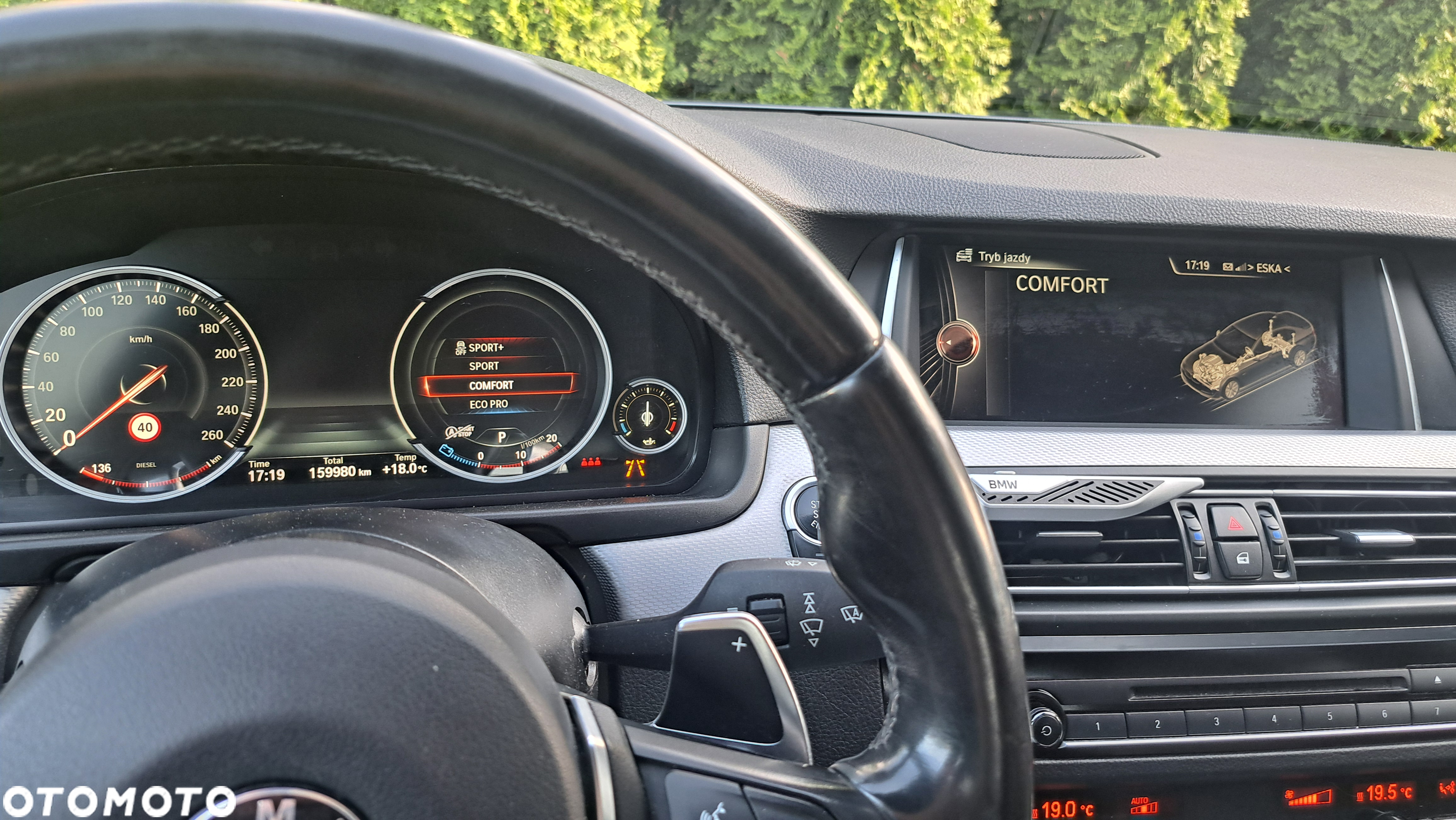 BMW Seria 5 M550d xDrive - 36