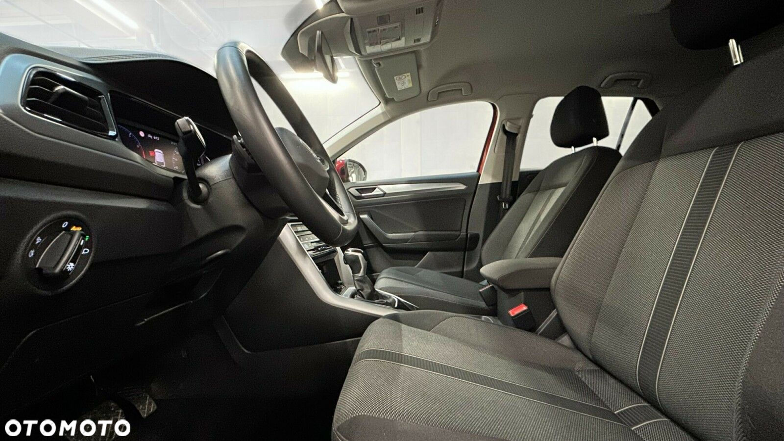 Volkswagen T-Roc 1.5 TSI Life DSG - 17