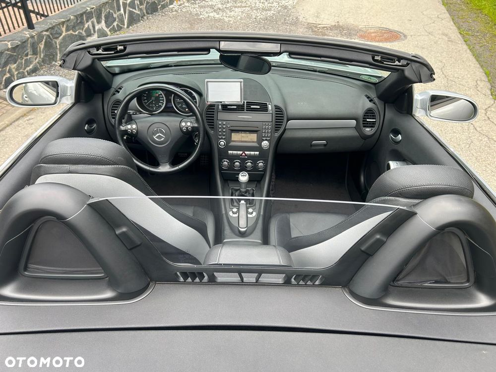 Mercedes-Benz SLK - 14