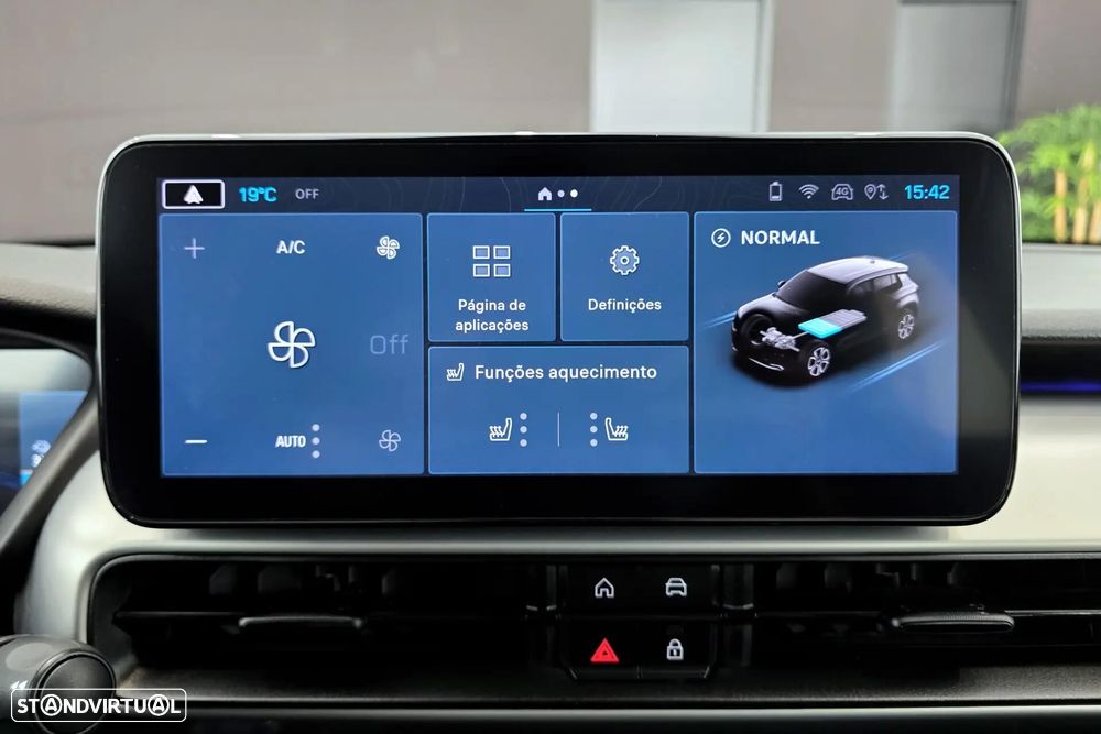 Jeep Avenger 54 kWh Summit Plus - 26