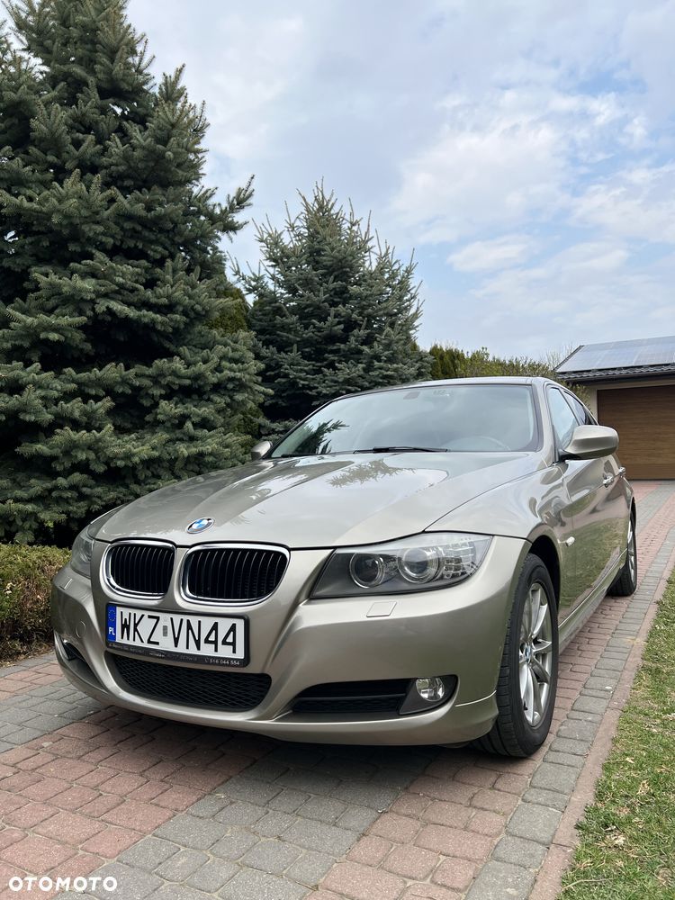 BMW Seria 3 318d - 3
