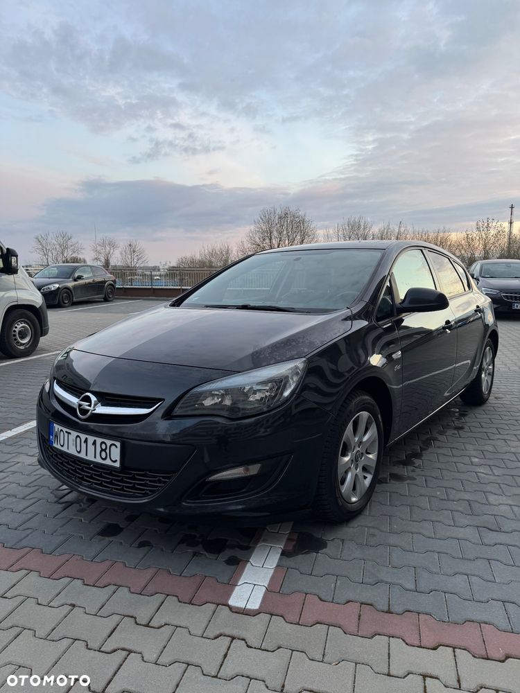 Opel Astra 1.6 CDTI Enjoy - 8