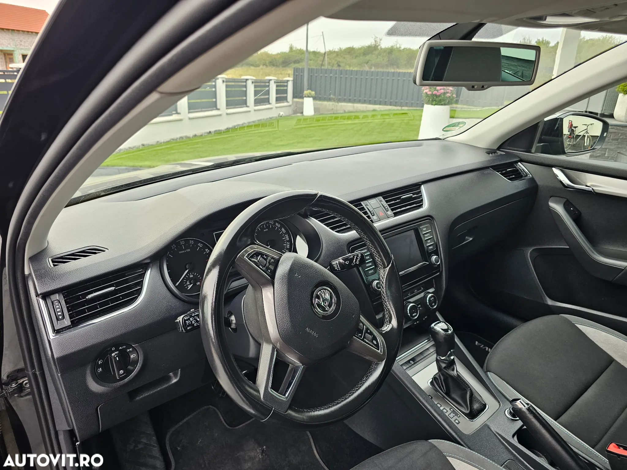 Skoda Octavia 2.0 TDI (Green tec) DSG Joy - 12
