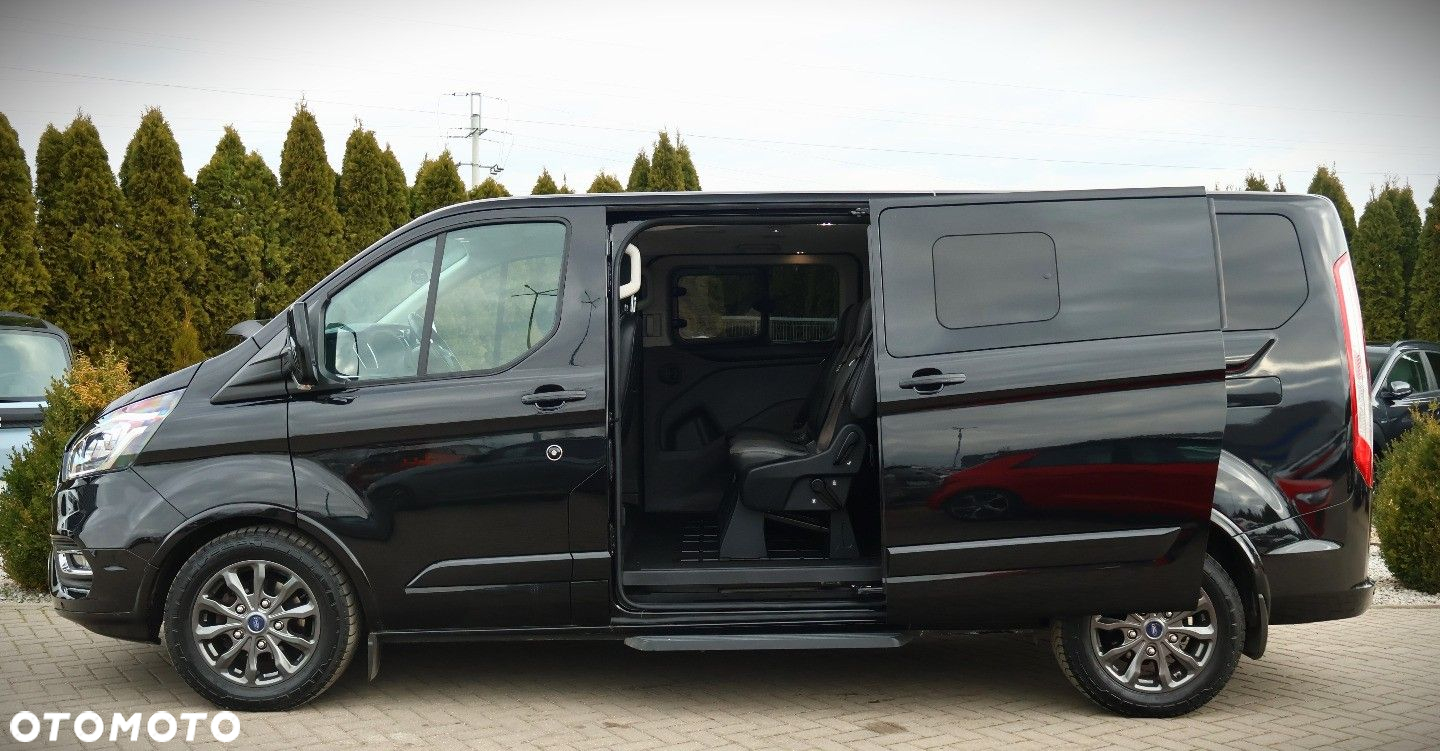 Ford Tourneo Custom - 5