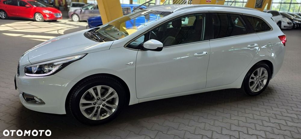 Kia Ceed - 5