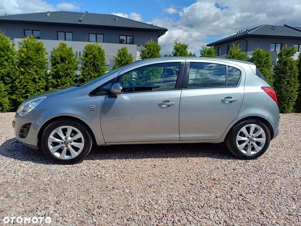 Opel Corsa 1.4 16V Active - 5