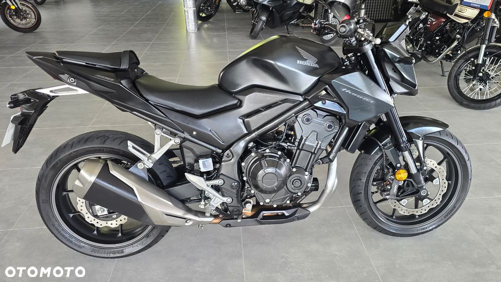 Honda Hornet - 24