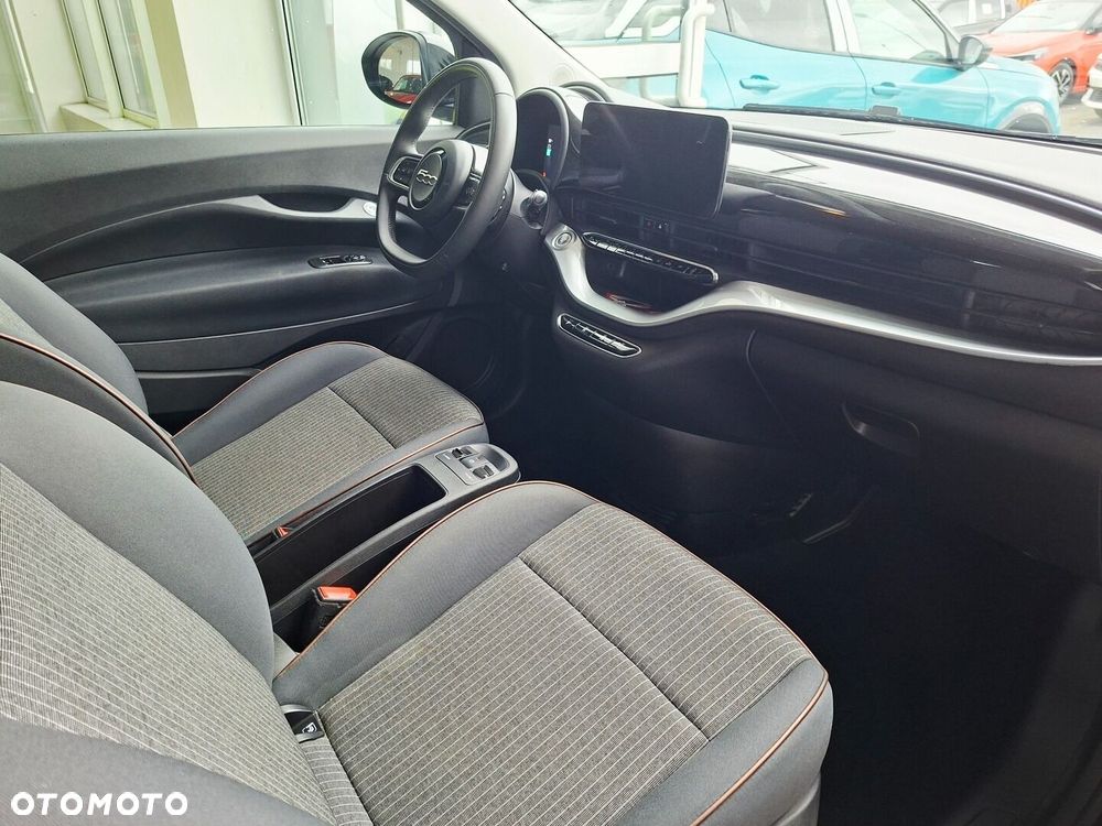 Fiat 500e - 22