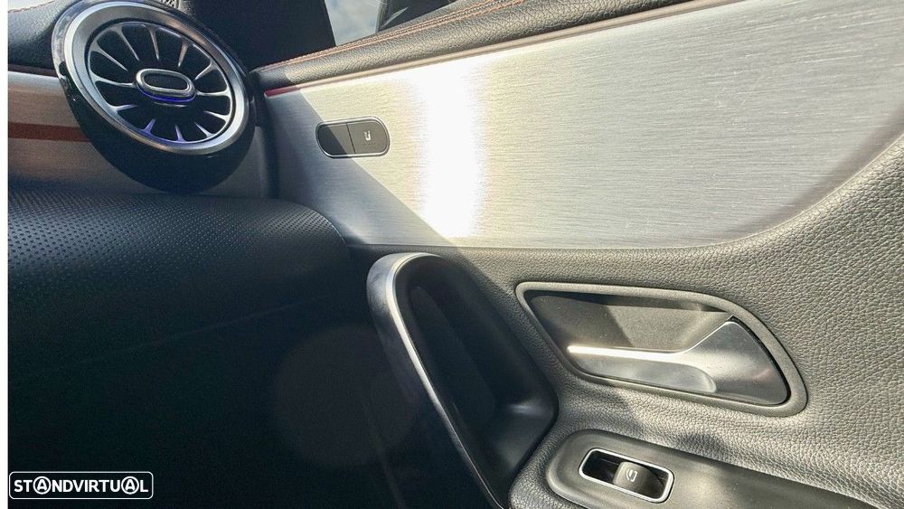 Mercedes-Benz CLA 220 - 7