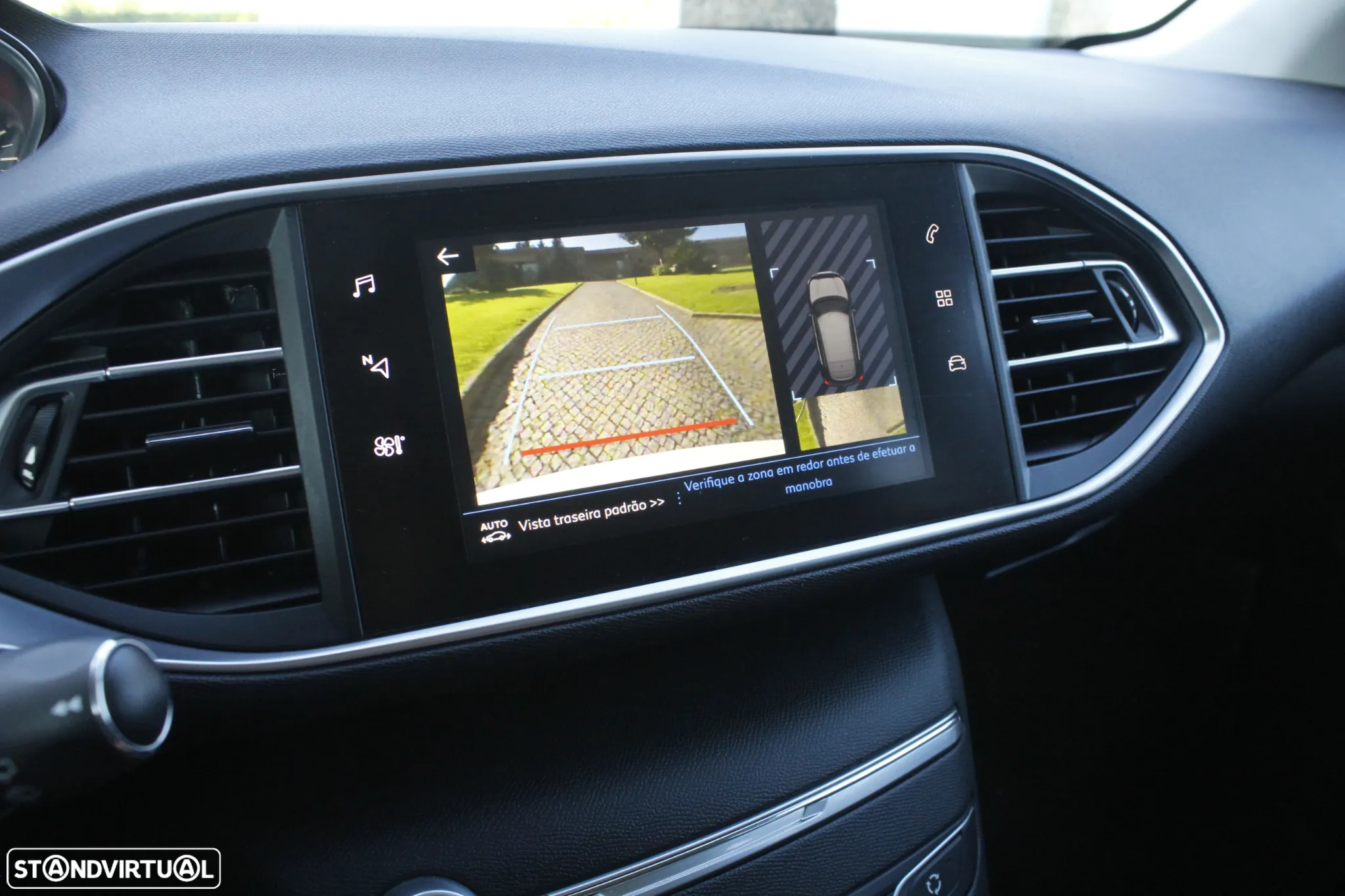 Peugeot 308 1.5 BlueHDi Allure Pack EAT8 - 16
