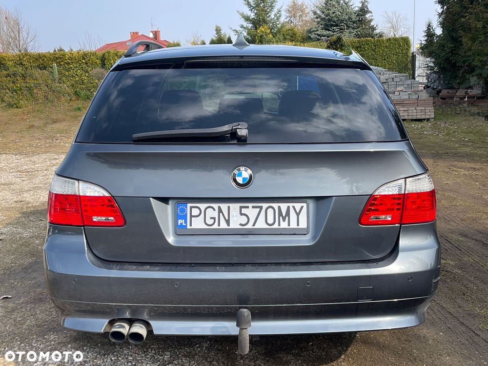 BMW Seria 5 525i Edition Exclusive - 17