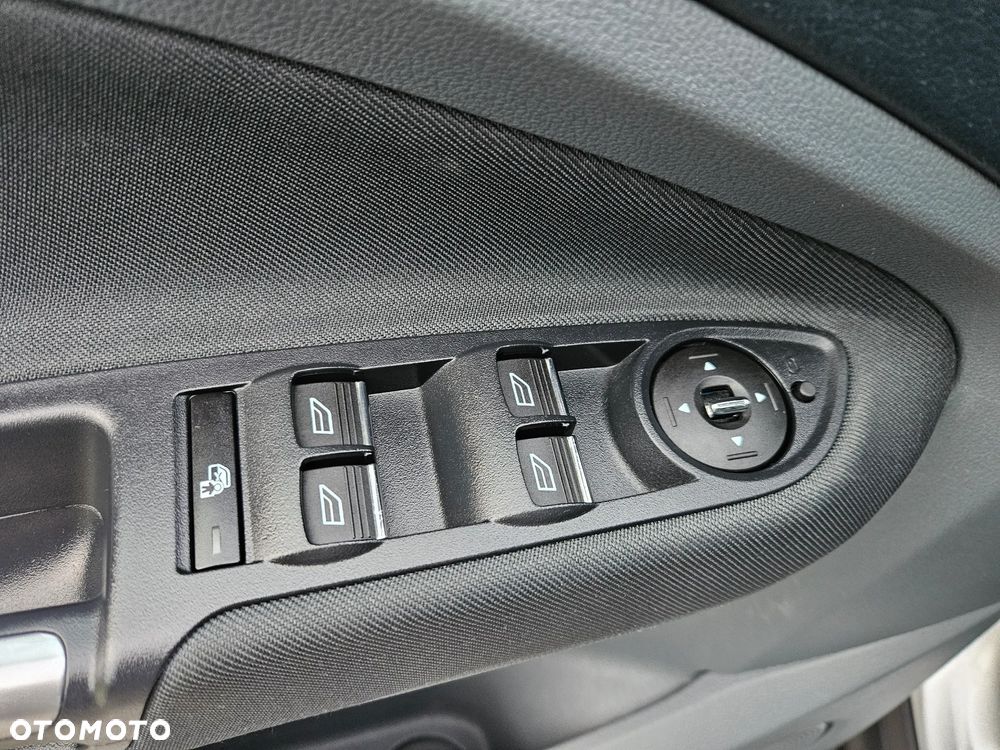 Ford C-MAX - 32