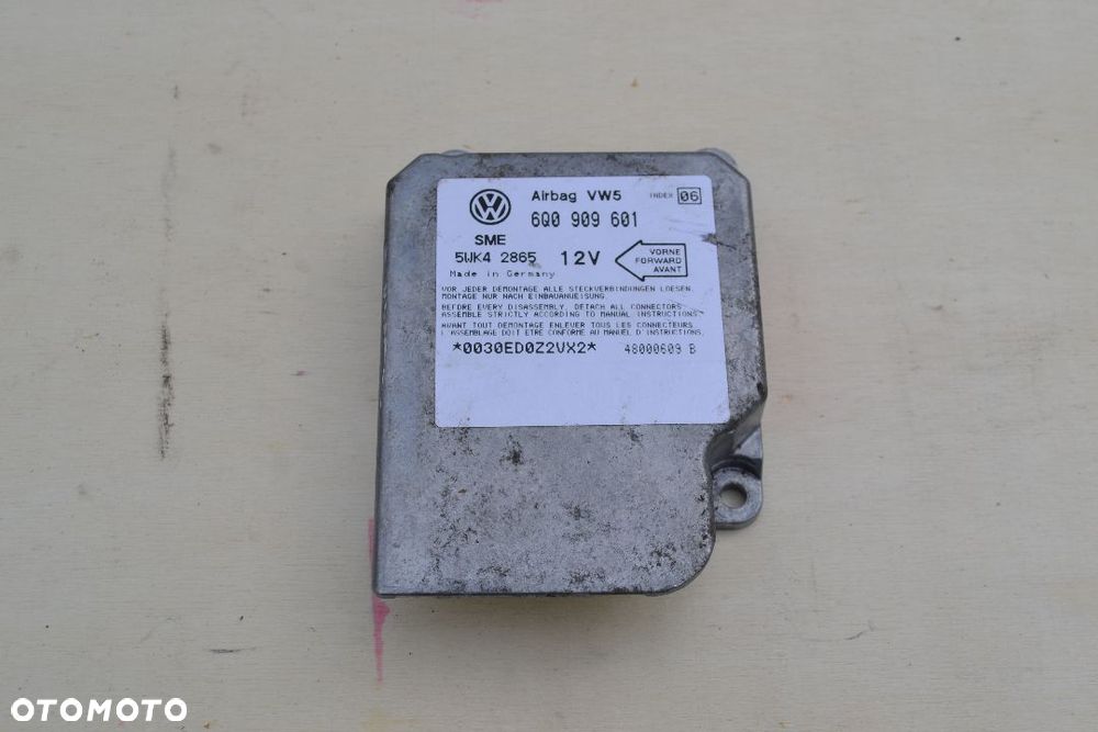 VW SEAT SKODA STEROWNIK PODUSZEK SENSOR AIRBAG 6Q0909601