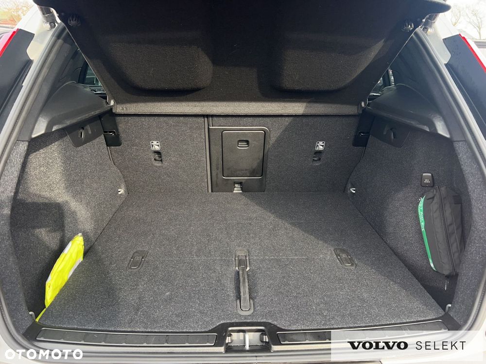 Volvo XC 40 - 21