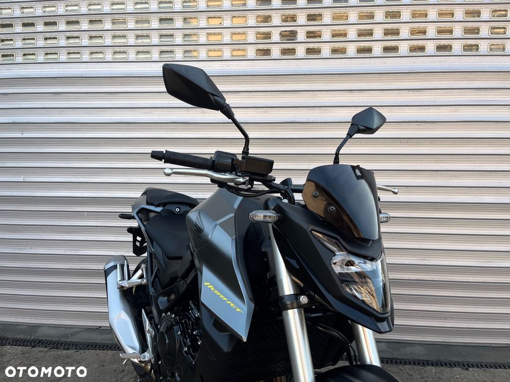 Honda Hornet - 15