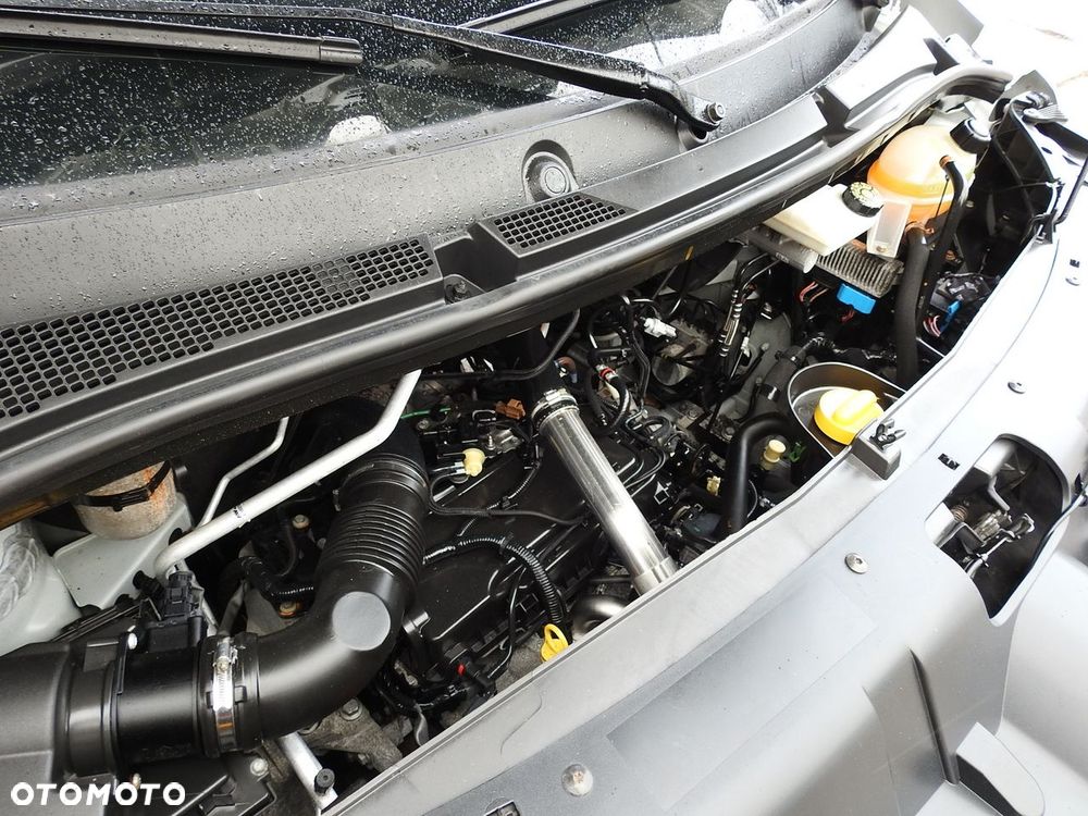 Renault MASTER PLANDEKA 10 PALET WEBASTO TEMPOMAT KLIMATYZACJA LEDY PNEUMATYKA  165KM - 28