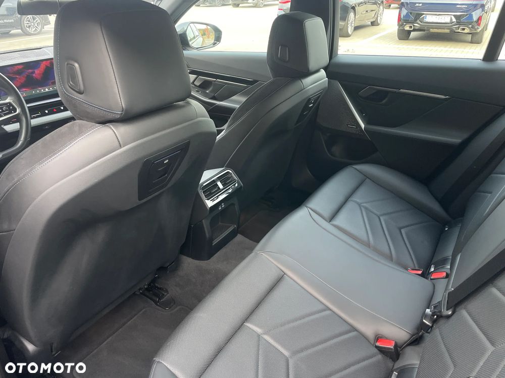 BMW Seria 5 520i mHEV M Sport sport - 34