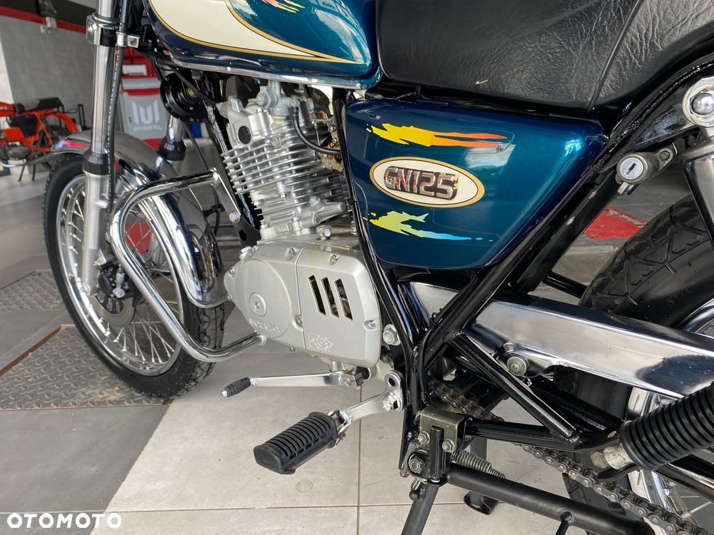 Suzuki GN - 22