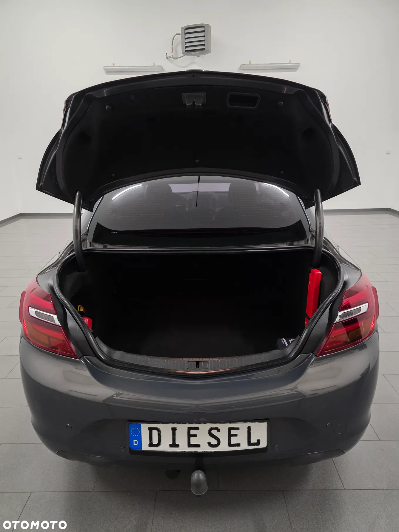 Opel Insignia 2.0 CDTI Design Edition - 37