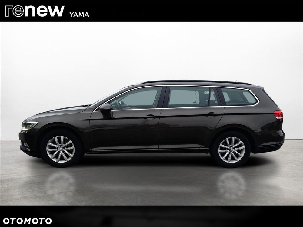 Volkswagen Passat - 2